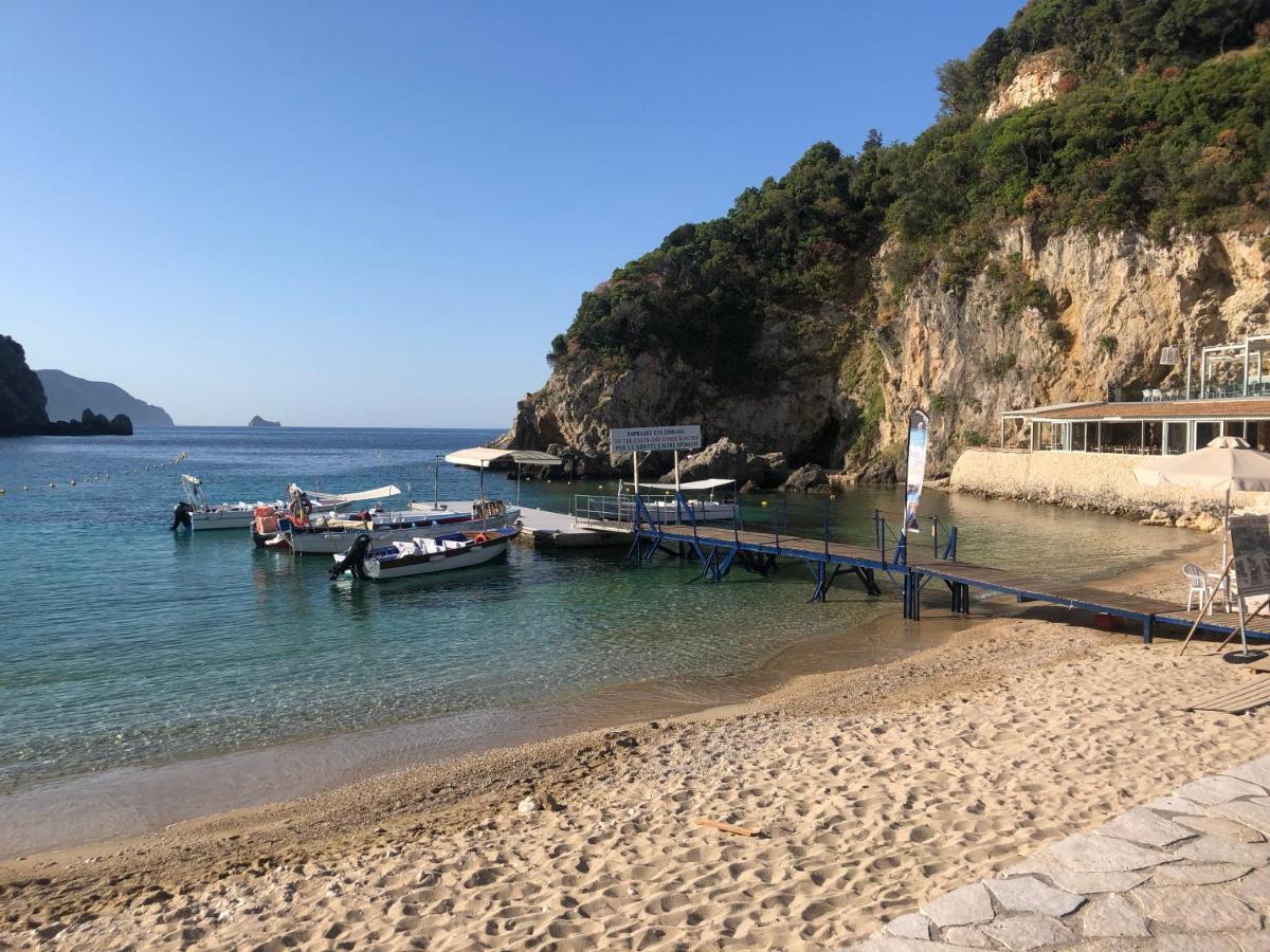 Villa Ampelaki "30 Meters To Beach" パレオカストリッツア エクステリア 写真