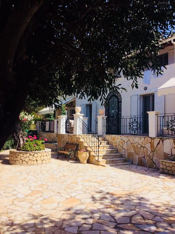 Villa Ampelaki "30 Meters To Beach" パレオカストリッツア エクステリア 写真